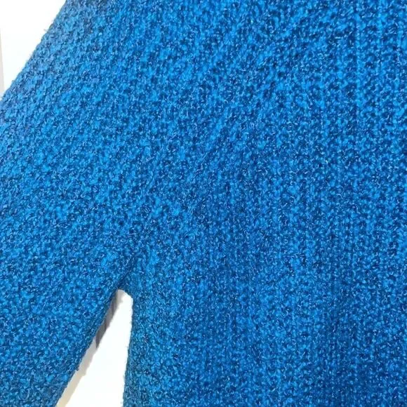 American Eagle Outfitters sweater - Picture 3 of 6